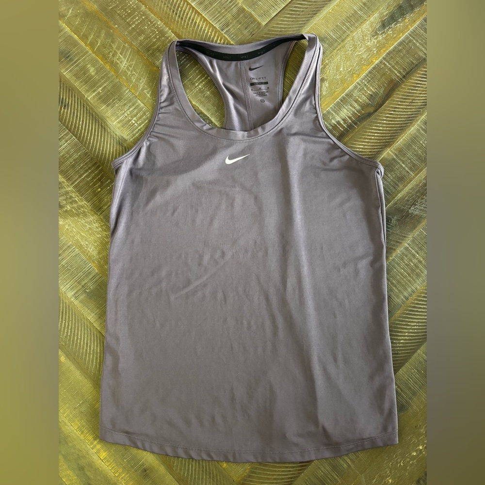 Nike Dri-Fit Purple Tank Size M